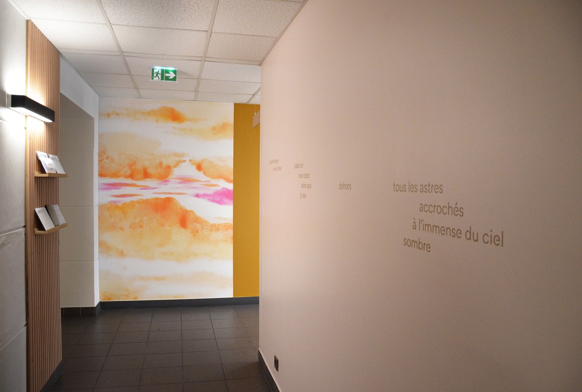 Œuvres originales © Nathalie Papeil et © Patrice Lumeau- Chambre mortuaire du CHU d’Angers, 2023 / Photographie © Catherine Rouger-Jouannet, CHU d’Angers, 2023
